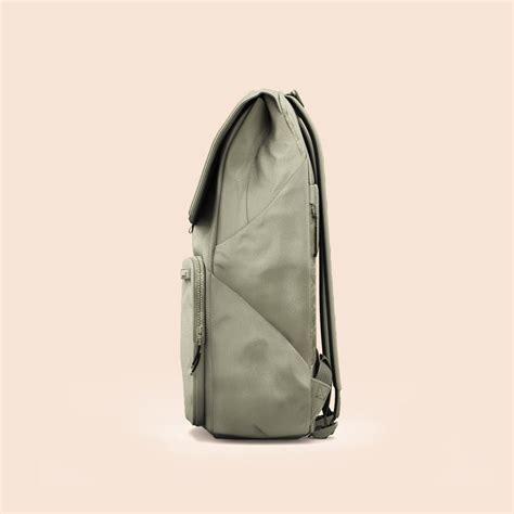 brevite backpack website.